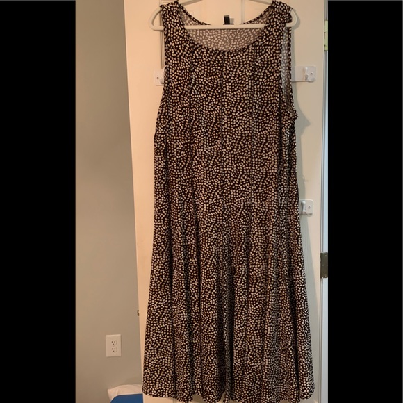 Forever Woman Dresses & Skirts - SOLD ON Ⓜ️